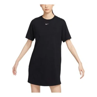 Nike (wmns)  Sportswear Essential Short-sleeve T-shirt Dress 'black'