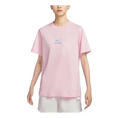 Nike (wmns)  Sportswear Essential T-shirt Asia Sizing 'pink'