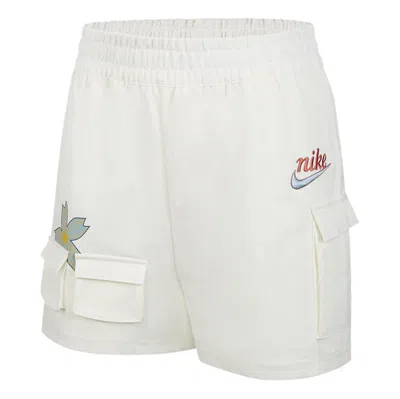 Nike (wmns)  Sportswear Solid Color Logo Flowers Big Pocket Woven Casual Shorts White