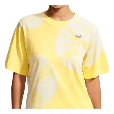 Nike (wmns)  Sportswear T-shirt 'soft Yellow'