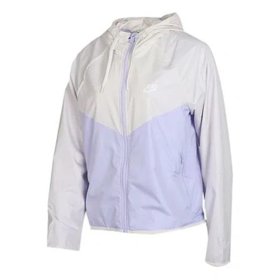 Nike (wmns)  Sportswear Windrunner Waterproof Jacket Purple In Gray