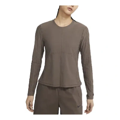 Nike (wmns)  Ss22 Sportswear Dri-fit Adv Tech Pack Quick Dry Knit Round Neck Long Sleeves Brown T-shi