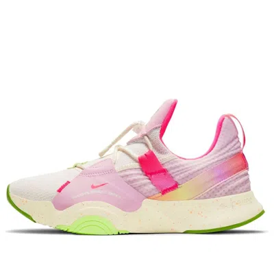 Nike (wmns)  Superrep Groove 'hyper Pink'