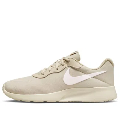 Nike (wmns)  Tanjun Refine 'cream'