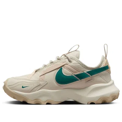 Nike (wmns)  Tc 7900 'light Orewood Brown' In Multi