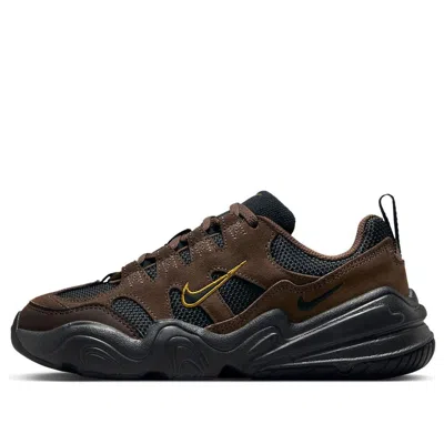 Nike (wmns)  Tech Hera 'cacao Wow' In Brown