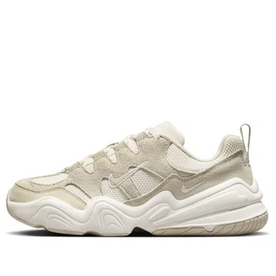 Nike (wmns)  Tech Hera 'light Orewood Brown' In Multi