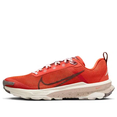 Nike (wmns)  Terra Kiger 9 Trail Running Shoes 'picante Red Sail Earth'