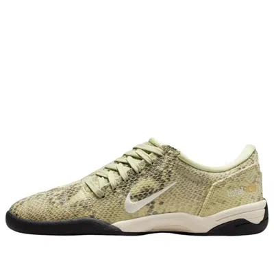 NIKE (WMNS) Nike Total 90 'Olive Aura Pale Ivory'