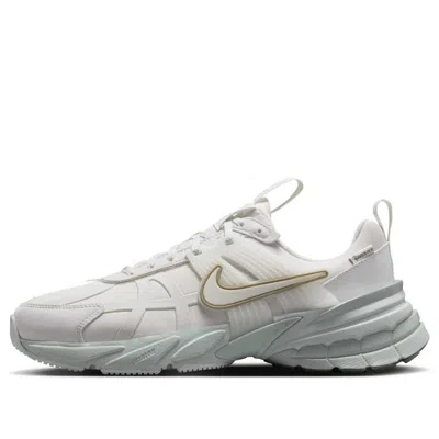Nike (wmns)  V2k Run Gore-tex 'platinum Tint Light Silver'