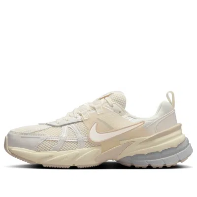 Nike (wmns)  V2k Run 'pale Ivory' In Multi
