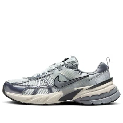 Nike (wmns)  V2k Run 'pure Platinum Wolf Grey'