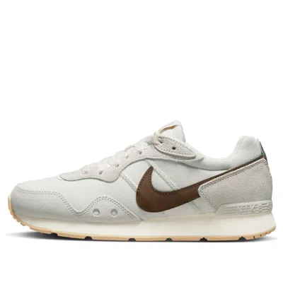 Nike (wmns)  Venture Runner 'white Brown'