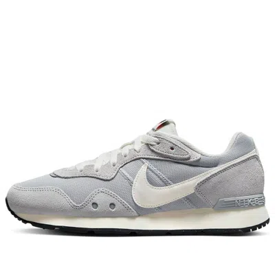 Nike (wmns)  Venture Runner 'wolf Grey Sail' In Gray