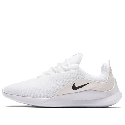 Nike (wmns)  Viale Low Tops Sports Shoe White