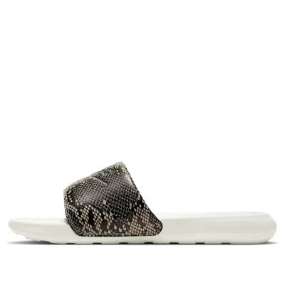 Nike (wmns)  Victori One Printed Slide 'snakeskin' In Multi