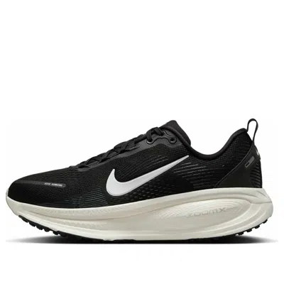 Nike (wmns)  Vomero 18 'black & Coconut Milk' In Multi