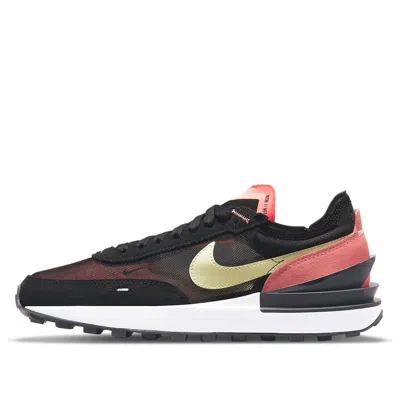 Nike (wmns)  Waffle One 'black Magic Ember'