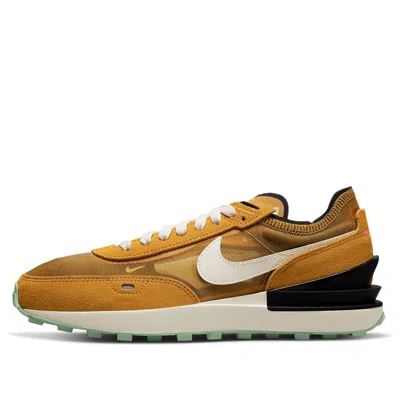 Nike (wmns)  Waffle One 'gold Suede Phantom' In Brown