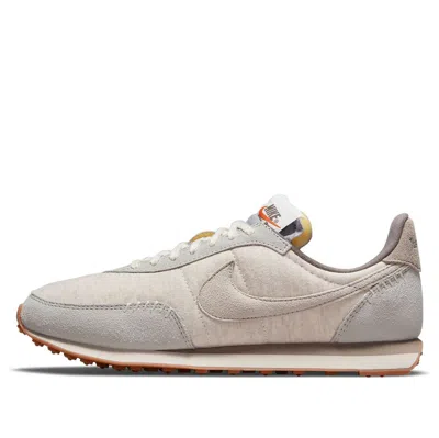 Nike (wmns)  Waffle Trainer 2 Se 'light Ivory White' In Gray