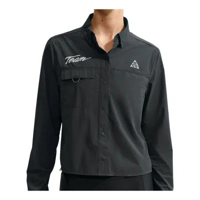 Nike (wmns)  X Acg Aireez Button-up Graphic Trail Shirt 'dark Smoke Grey White' In Dark Smoke Grey/white