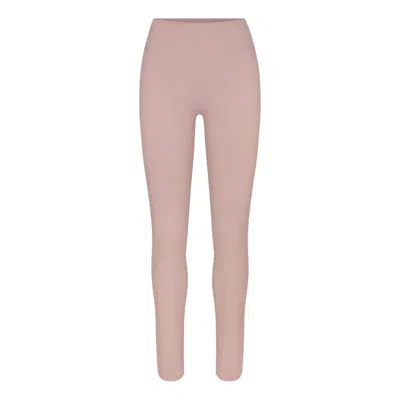 Nike (wmns)  X Skims Matte 26"" Legging 'himalayan' In Pink