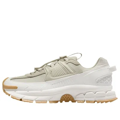 Nike (wmns)  Zoom Vomero 5 Roam 'sail Light Stone' In Multi