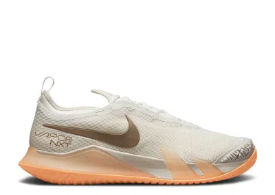 Nike Wmns Court React Vapor Nxt 'light Bone Peach Cream' In White