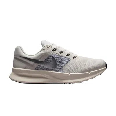 Pre-owned Nike Wmns Run Swift 3 'beige Gray' | Tan | Women's Size 9.5