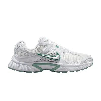 Pre-owned Nike Wmns V5 Rnr 'summit White Cannon' | Women's Size 8