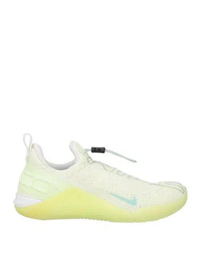 Nike Woman Sneakers Light Yellow Size 7.5 Textile Fibers