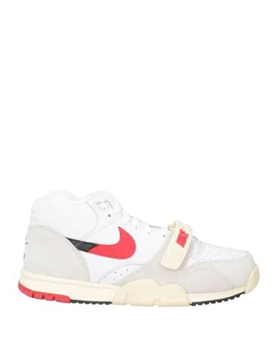 Nike Woman Sneakers White Size 7.5 Leather