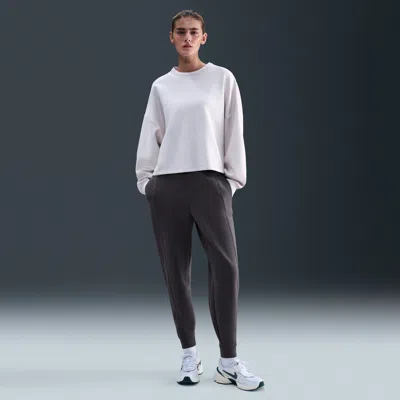 Nike Women's 24.7 Impossiblysoft Dri-fit Mid-rise Jogger Pants In Gray
