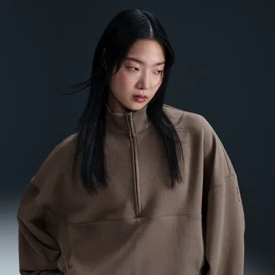 Nike Women's 24.7 Impossiblysoft Dri-fit Oversized 1/2-zip Top In Brown