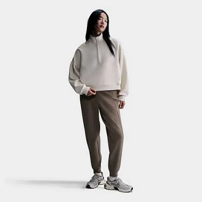 Nike Women's 24/7 Impossiblysoft Dri-fit Oversized Half-zip Top In Light Orewood Brown/light Iron Ore