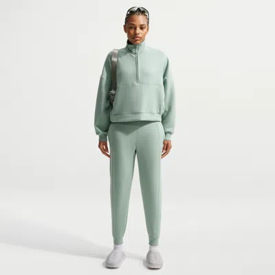 Nike Women's 24.7 Impossiblysoft Dri-fit Mid-rise Jogger Pants In Green