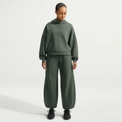 Nike Women's 24.7 Impossiblysoft High-waisted Wide-leg Pants In Green