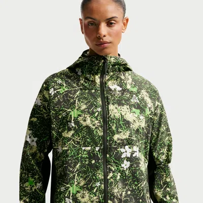 Nike Women's  Acg "five Towers" Uv Protection Jacket In Multi