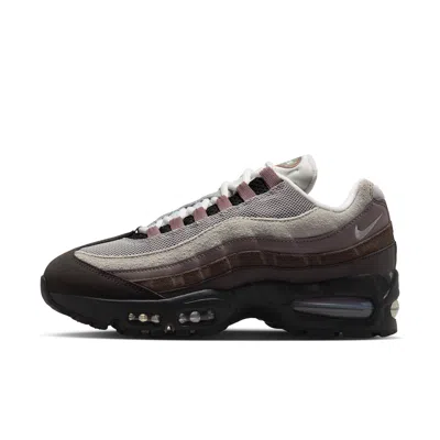 Nike Women's Air Max 95 Shoes