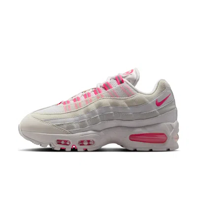 Nike Women's Air Max 95 Shoes