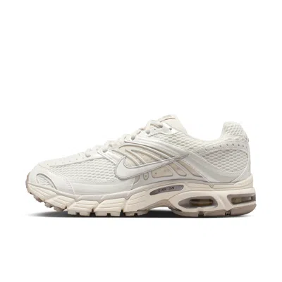 Nike Air Max Moto 2k Sneaker In White