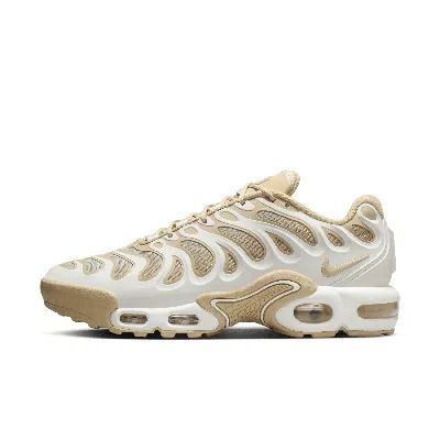 Nike Women's Air Max Plus Drift Shoes In White