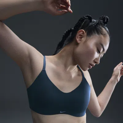 Nike Women's Alate Minimalist Light-support Padded Convertible Sports Bra In Blue
