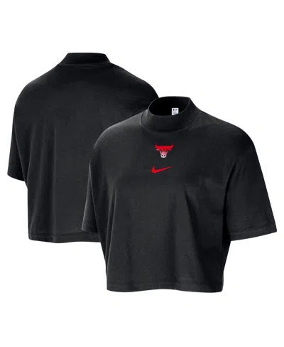 Nike Women's Black Chicago Bulls Courtside Mock Neck Loose Fit Cropped T-shirt