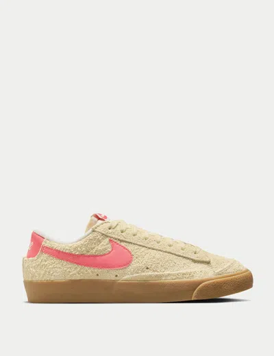 Nike Women's Blazer Low '77 Vintage Trainers