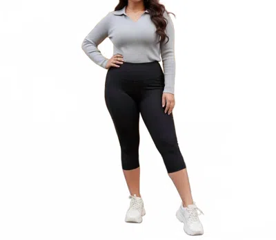 Nike Women's Capri Pants In Black