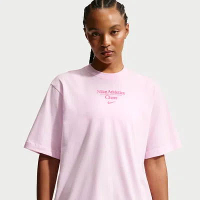 Nike Women's Cheer Boxy T-shirt In Pink