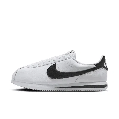 NIKE WOMEN'S CORTEZ LEATHER SHOES,1015570100