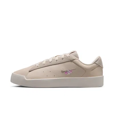 Nike Women's Court Heritage Se Shoes In Brown