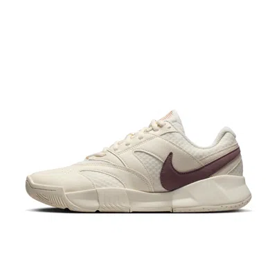 Nike Women's Court Lite 4 Tennis Shoes In White